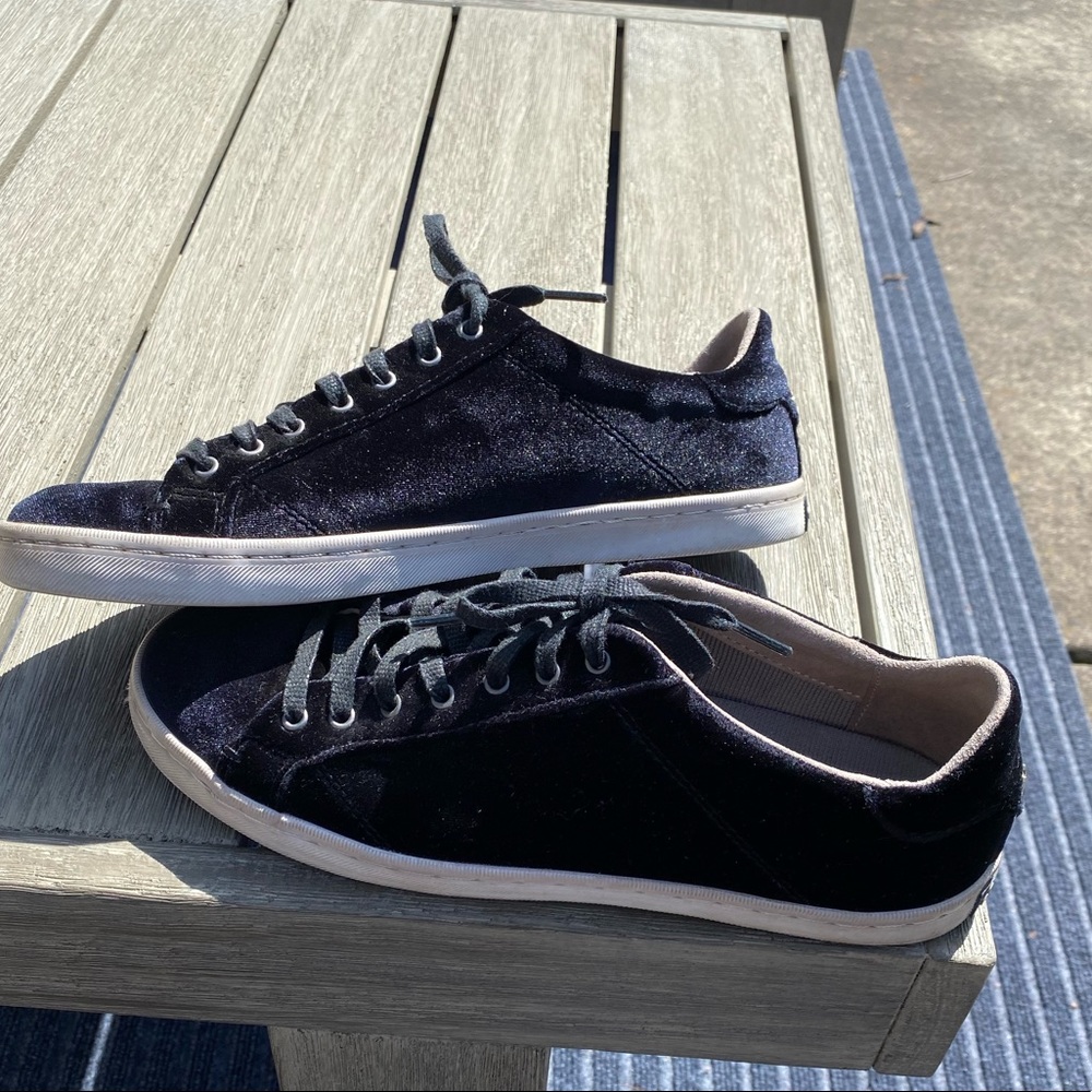 COLE HAAN black velvet Margo lace up sneakers